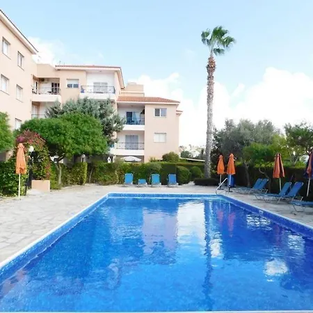 Apartamento Emma's Place, 2 Bedroom With Pool View